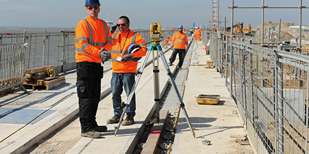 Crane Rail systems for Schienensysteme für die Öl- und Gasindustrie